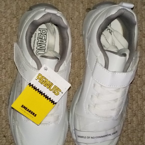 Peanuts White Sneakers - Picture 1 of 2